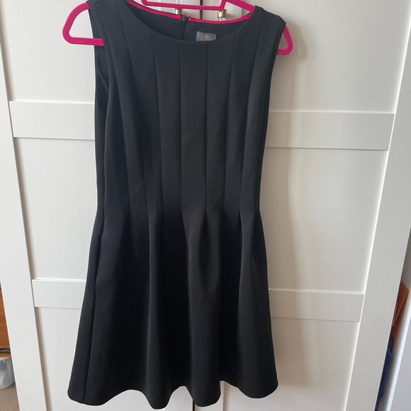 Black Vince Camuto Dress - Picture 5 of 6